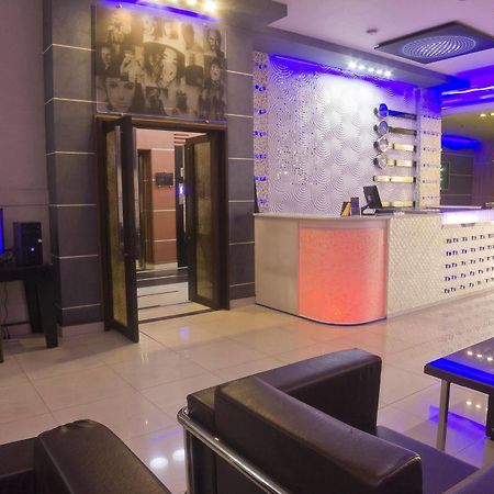 Icon Hotel North Edsa Кесон-Сіті Екстер'єр фото