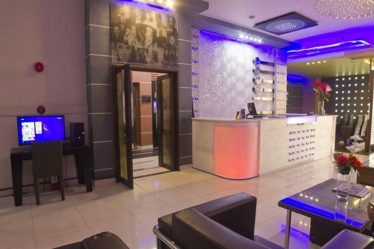 Icon Hotel North Edsa Кесон-Сіті Екстер'єр фото