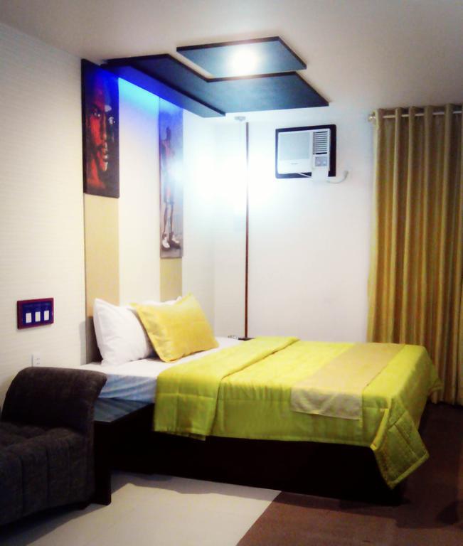 Icon Hotel North Edsa Кесон-Сіті Номер фото