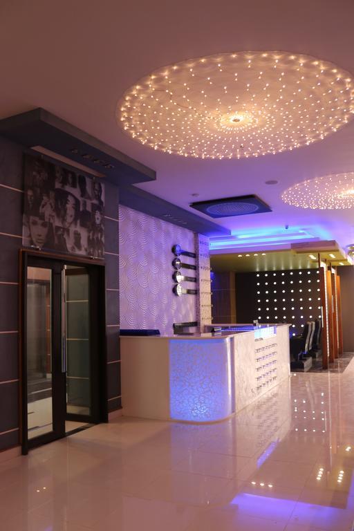 Icon Hotel North Edsa Кесон-Сіті Екстер'єр фото