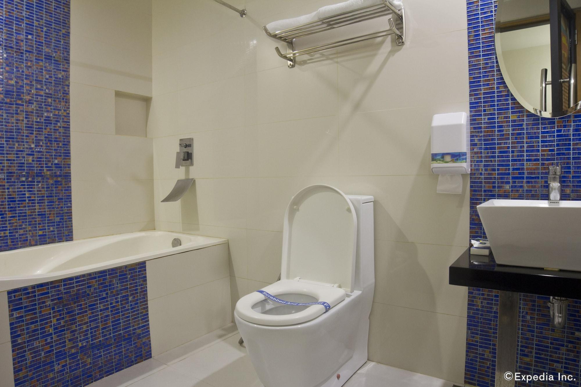 Icon Hotel North Edsa Кесон-Сіті Екстер'єр фото