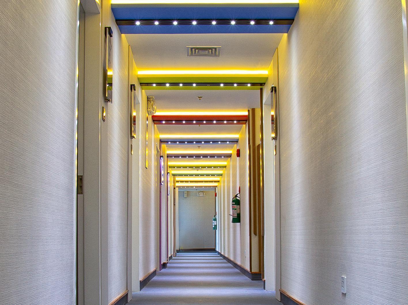 Icon Hotel North Edsa Кесон-Сіті Екстер'єр фото