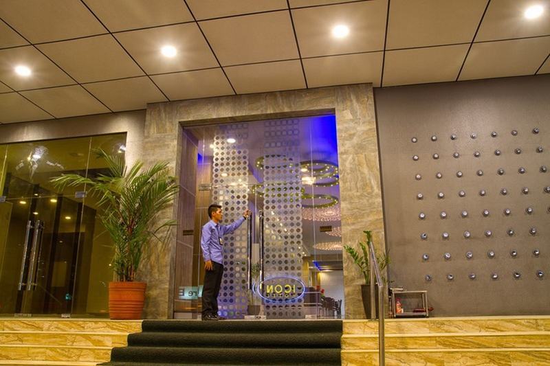 Icon Hotel North Edsa Кесон-Сіті Екстер'єр фото