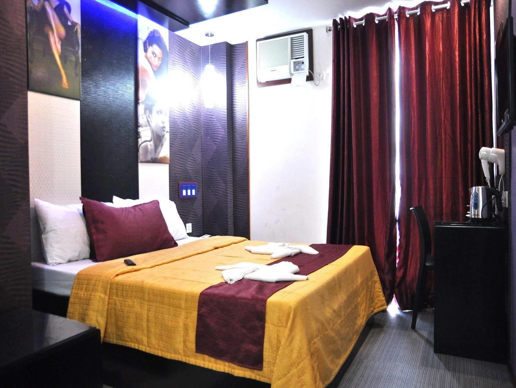 Icon Hotel North Edsa Кесон-Сіті Екстер'єр фото